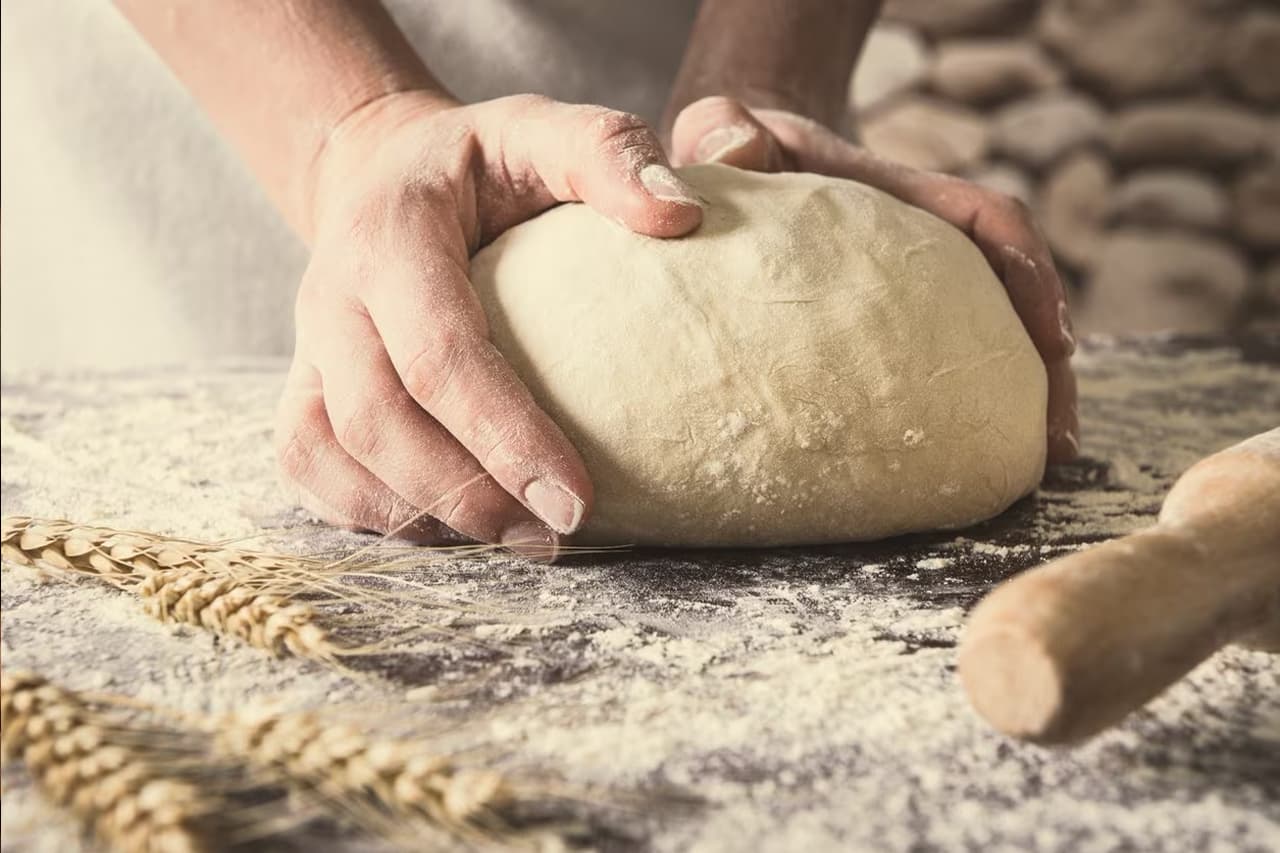 متخصص طب ایرانی: نان سفید بلای چاقی و ناباروری است