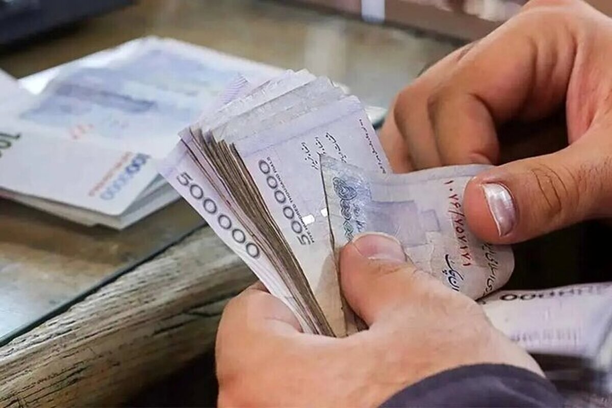 آقایان بودجه نویس! درآمد خودتان در 7-8 سال گذشته مانند کارمندان بوده؟