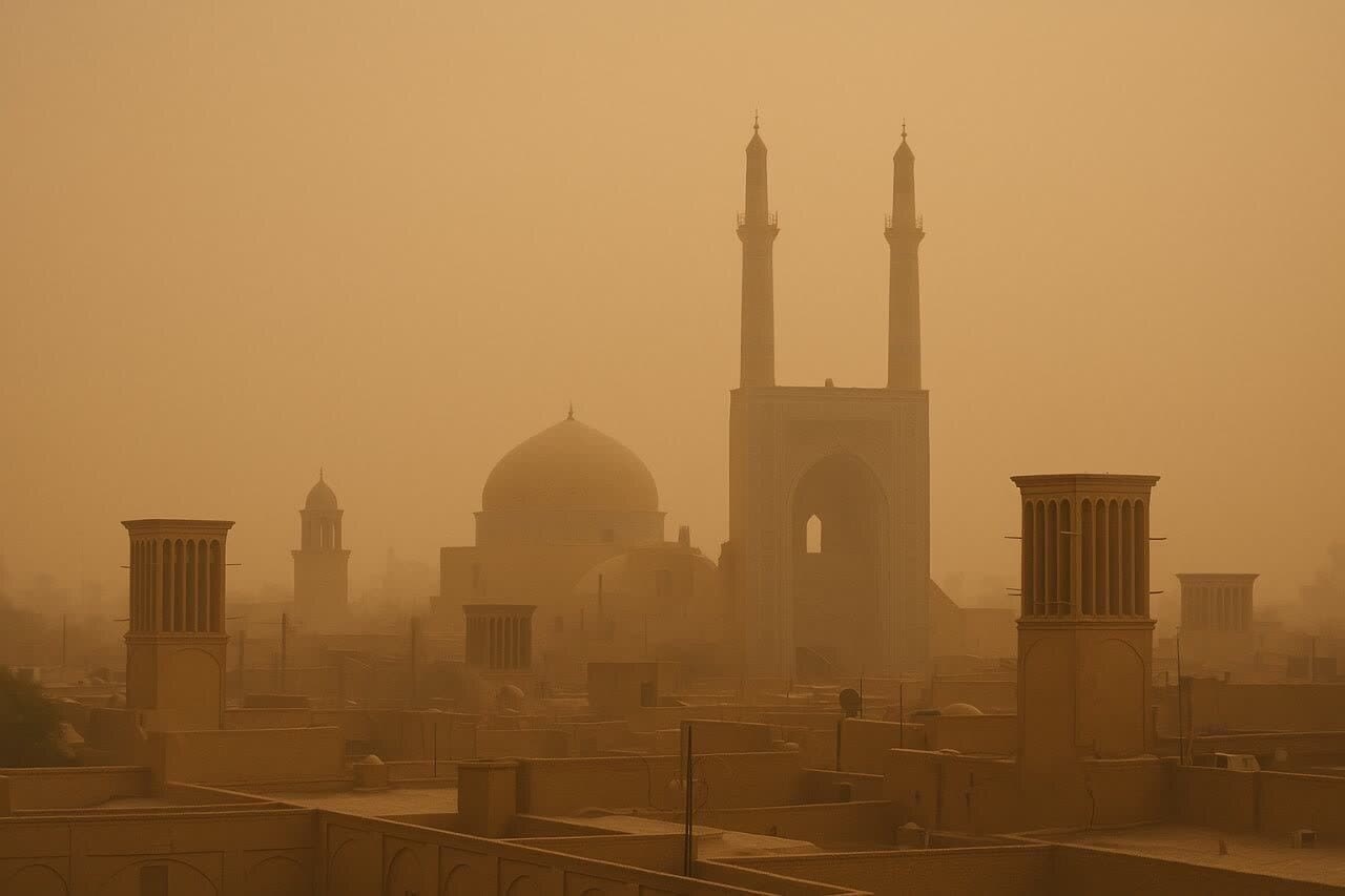 پیش بینی آسمانی غبار آلود همراه با کاهش دما در یزد