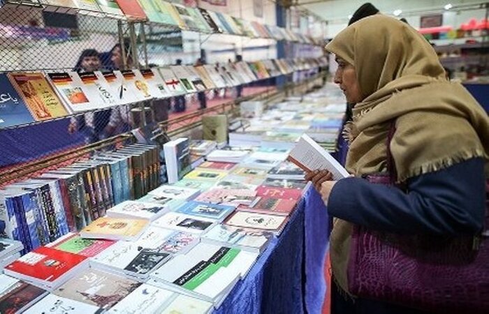 افتتاح نمایشگاه کتاب در شهربابک